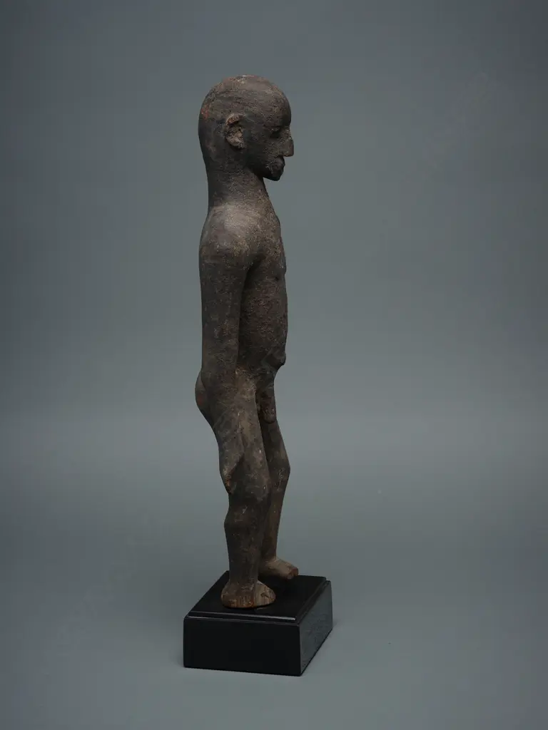 Ghana Dagari wooden male figure, Image 1++